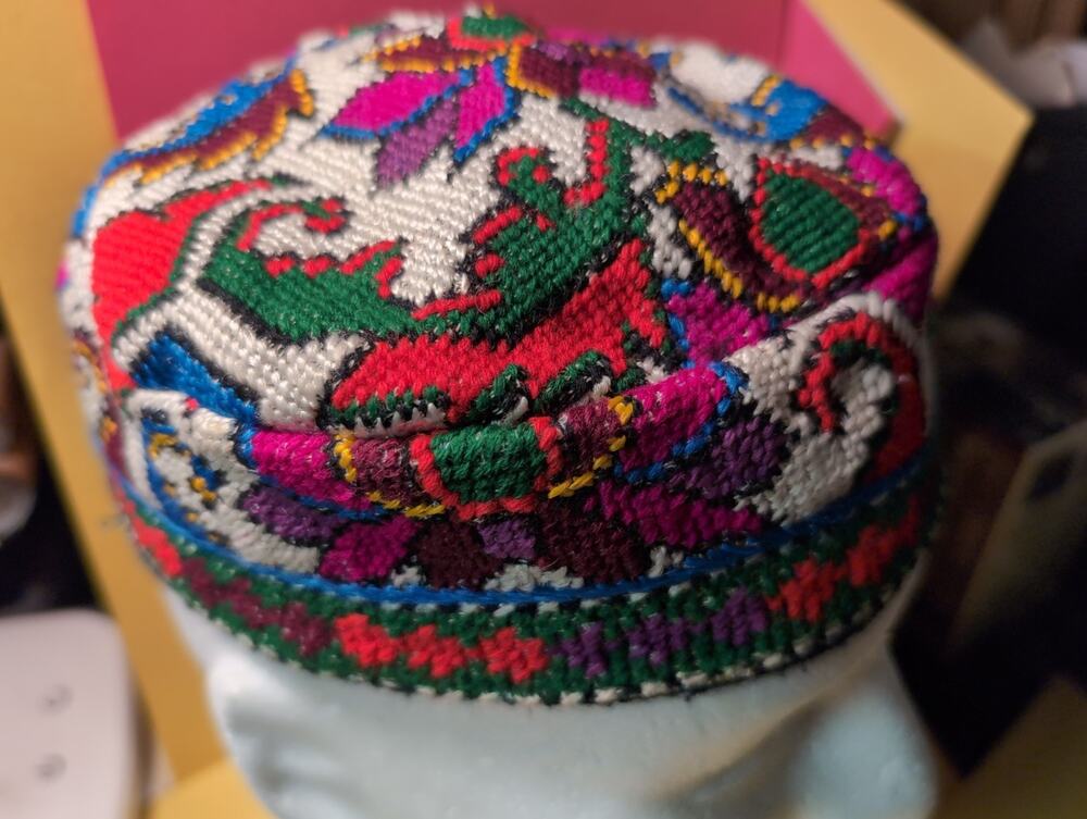 Vintage Uzbek Tubeteika Doppi Hat Hand Embroidered Skullcap Iroki Kufi